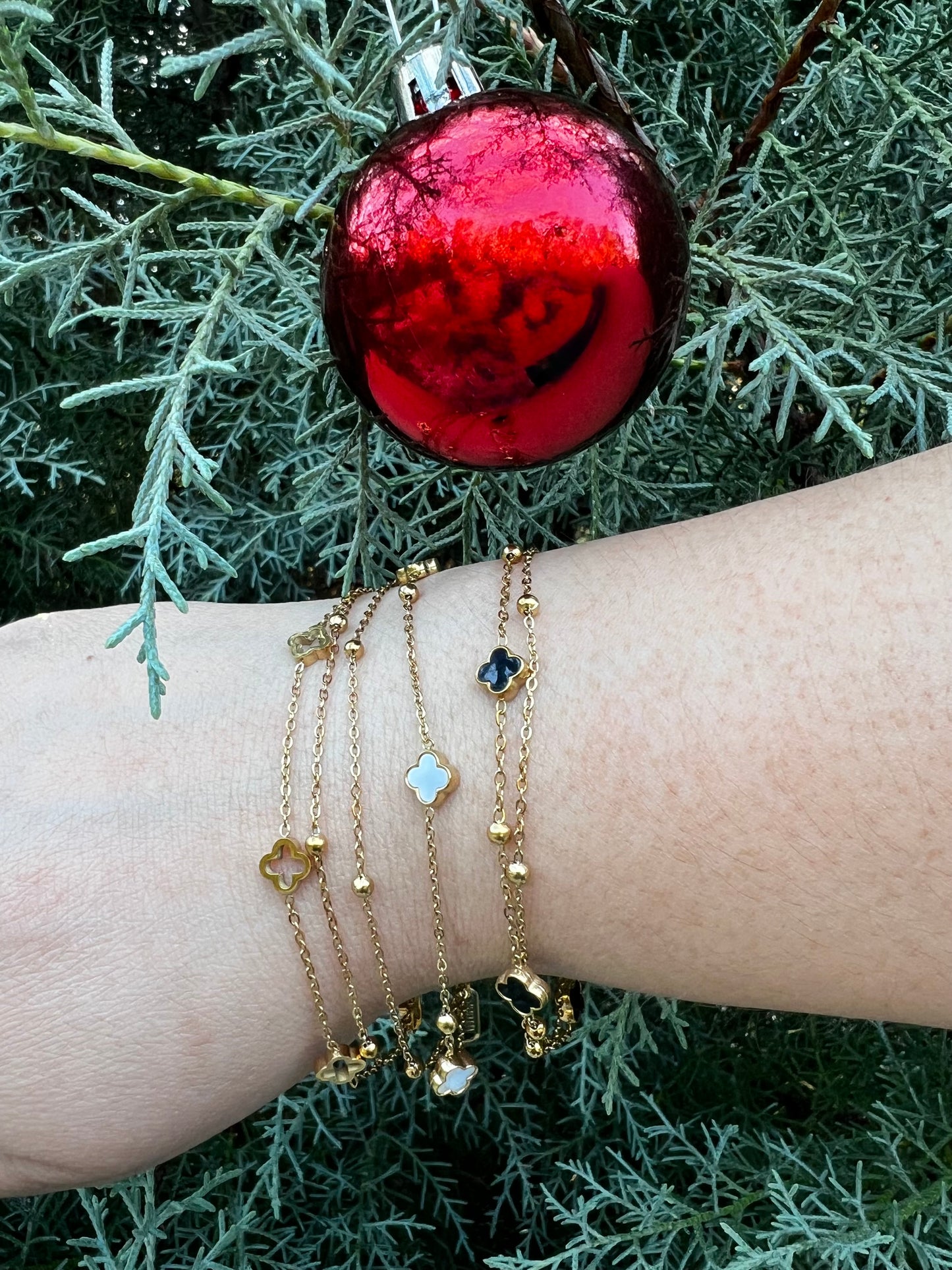 Luxe Clover Charm Bracelet