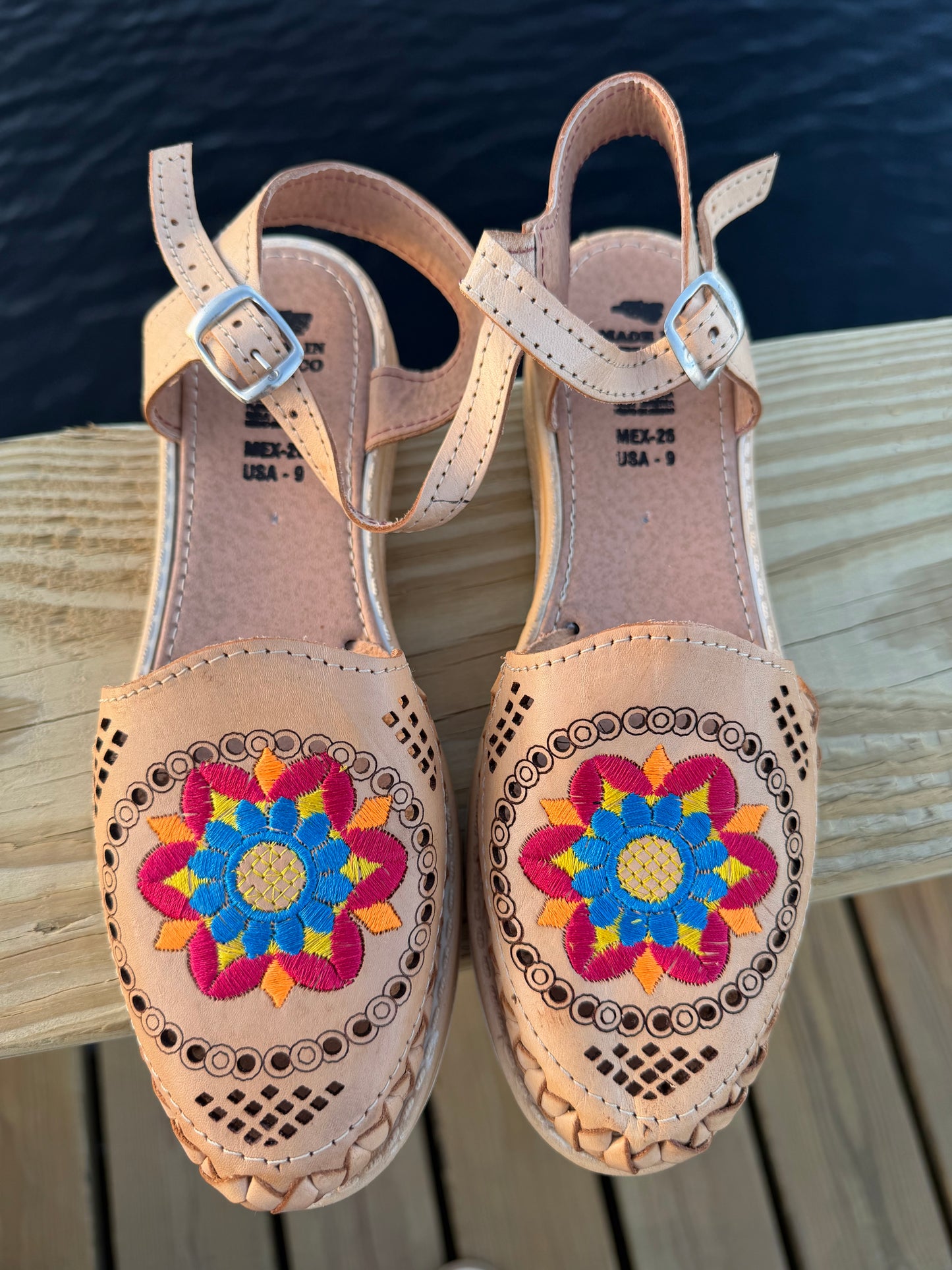 Flor De Pueblo