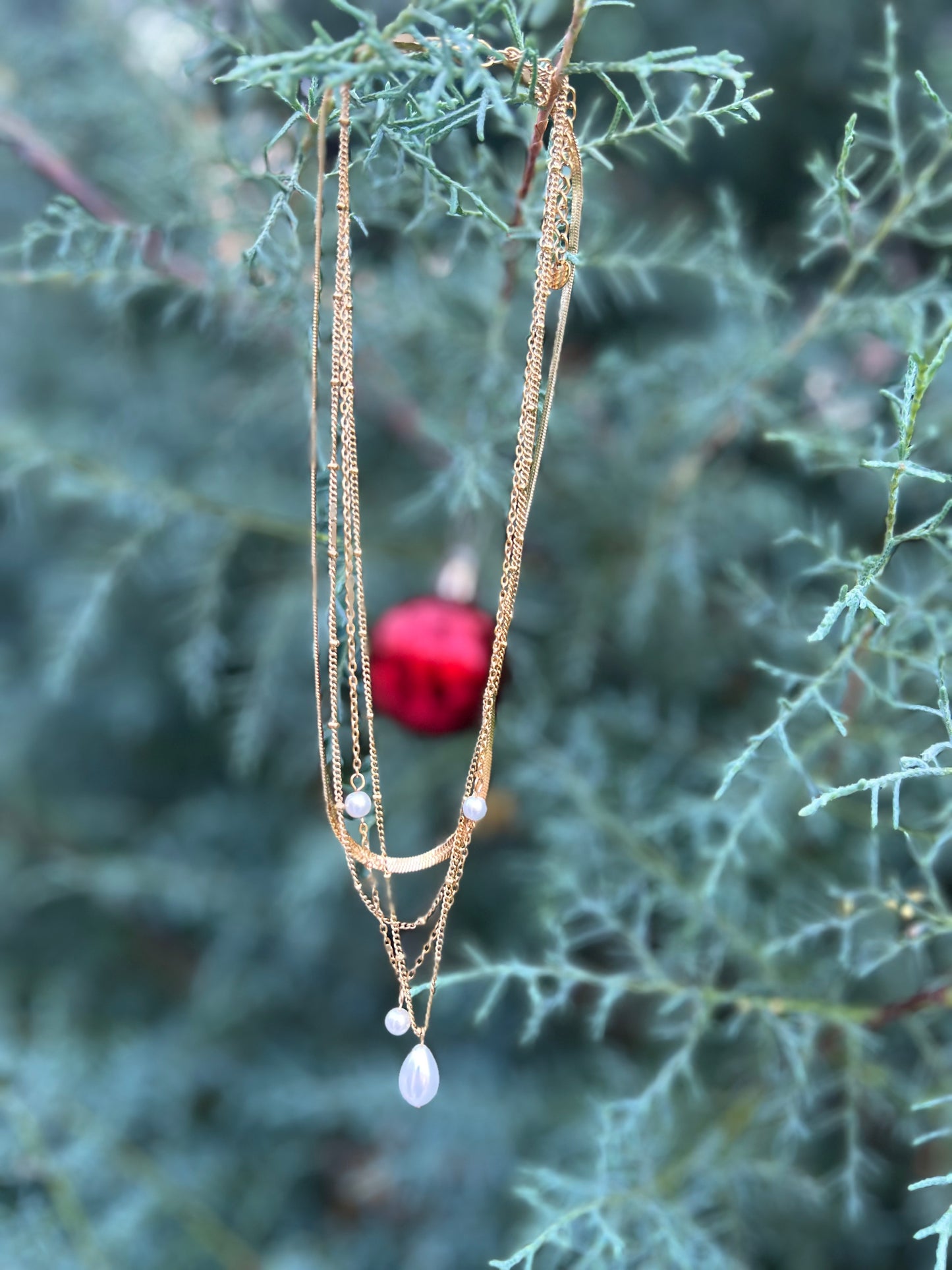 SnowFall Layers Necklace
